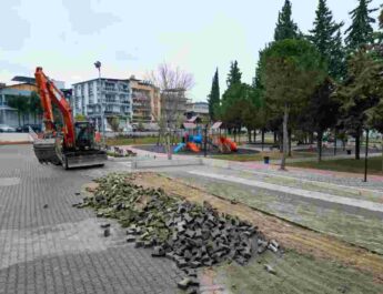 Sarnıç’a yeni yıl armağanı Porta Kafe3'e ilk kepçe vuruldu