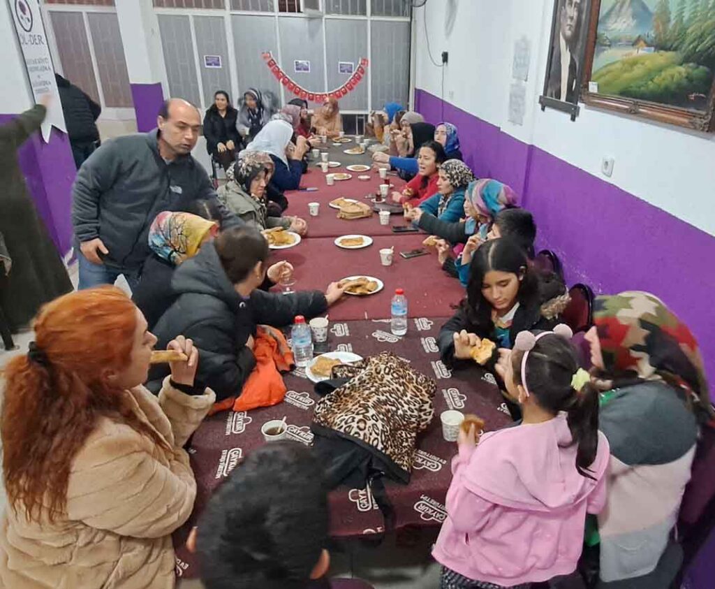 Afyonkarahisarlı hemşehri dernekleri her ayın 03’üncü günü bükme ve katmer günü