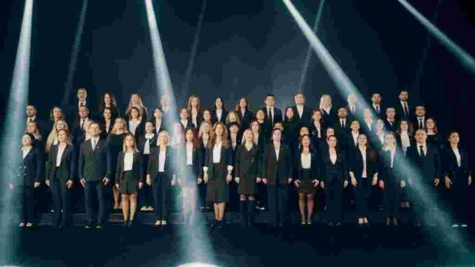 ogretmenler günü koroso 14 ogrtemnlee bahceshirde 1732352079_Ogretmenler Korosu bahcesehir kolleji_1