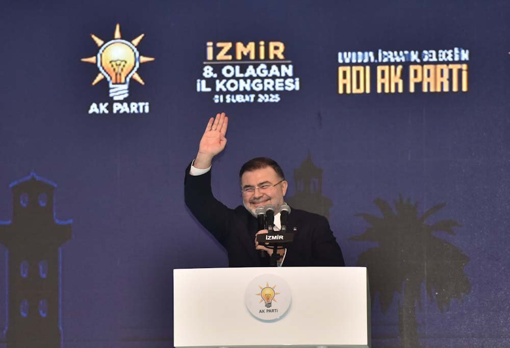 AK PARTİ İZMİR İL KONGRESİ: SAYGILI TEKRAR DEVAM DEDİ