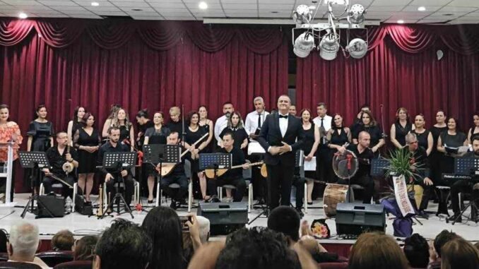 MEM KARSİYAKA KOROSU İLKONSERİ mht