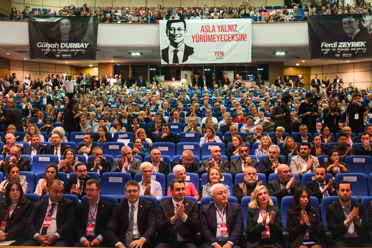 İZMİR İL BAŞKANI GÜÇ’TEN KONGRE SONRASI MESAJ: “SIRA ERKEN SEÇİMDE” - İntroHaber